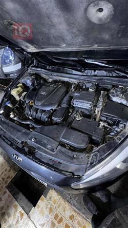 كيا كادينزا